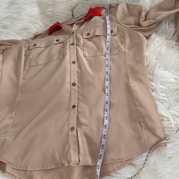 New York and company tan beige orange red button front long sleeve blouse top - Picture 16 of 17